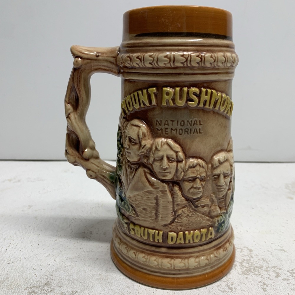 1960s-1970s South Dakota Mt Rushmore Corn Palace Beer Stein Mug Made in Japan